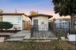 44917 Redwood Avenue, Lancaster CA 93534