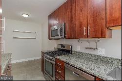 2339 40th Place NW Unit 104, Washington DC 20007