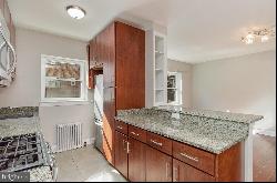 2339 40th Place NW Unit 104, Washington DC 20007