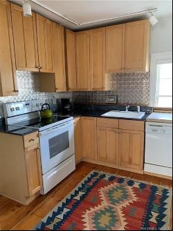 22 Pearl Street #3, Stonington CT 06378