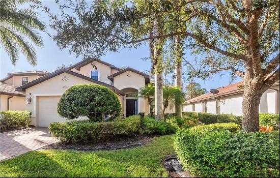 7812 Bucks Run DR, Naples FL 34120