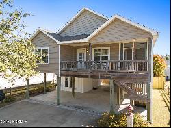 138 NE 31st Street, Oak Island NC 28465