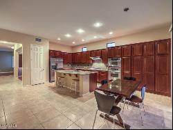 12 Oro Valley Drive, Henderson NV 89052