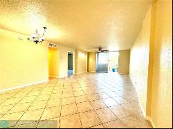 1000 Spanish River Road #2a, Boca Raton FL 33432