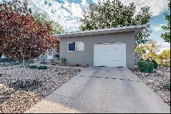 2732 Alamosa, Santa Fe NM 87505