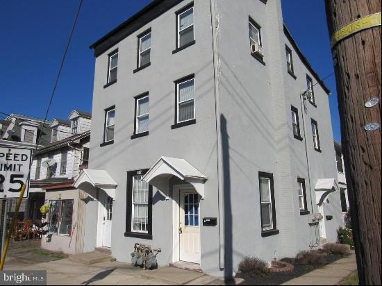 119 S Furnace Street Unit 1F, Birdsboro PA 19508