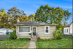 2016 Royce Avenue, Kalamazoo MI 49001