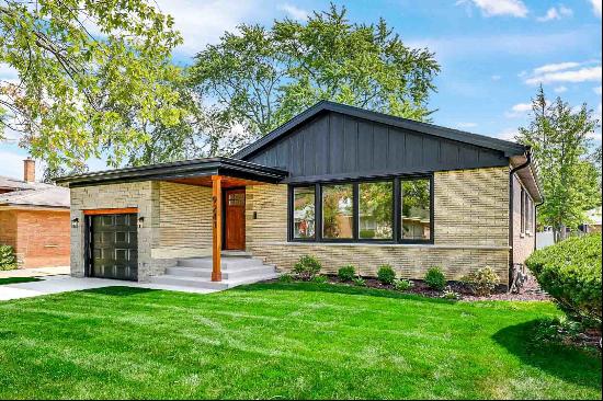 9241 S Francisco Avenue, Evergreen Park IL 60805