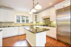 146 E Elm Street Unit A, Greenwich CT 06830