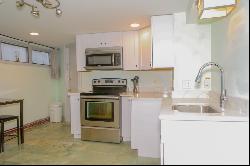 410 Angell Street Unit 1, Providence RI 02906