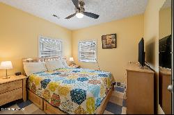 338 NE 39th Street, Oak Island NC 28465