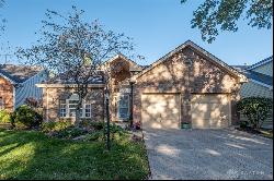 6865 Greyfield Court, Dayton OH 45459