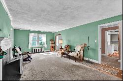 635 Mountain Road, Bristol CT 06010