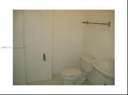 690 SW 1 Ct Unit 1211, Miami FL 33130