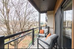 128 Garden Dr Unit 204, Oakville ON L6K2W5