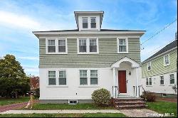 40 Smith Street, Glen Cove NY 11542