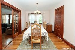 40 Smith Street, Glen Cove NY 11542