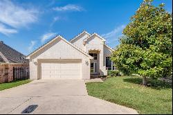 1224 Orchard Breeze, Bedford TX 76021