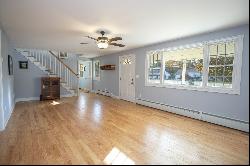 56 Castle View Drive, Chester CT 06412