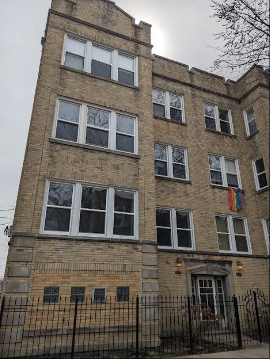 3247 W Cullom Avenue #2, Chicago IL 60618