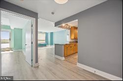 717 S Chris Columbus Boulevard Unit 404, Philadelphia PA 19147