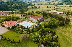 Stunning estate with stables in San Miniato