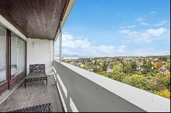 For sale. Beautiful apartment in Morges with view of the lake and the Alps