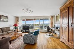 For sale. Beautiful apartment in Morges with view of the lake and the Alps