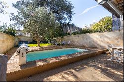 HOUSE FOR SALE IN BORDEAUX - SAINT GENES - SWIMMING POOL