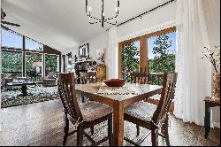 Mountain Paradise in This Charming Ranch Home on 1.44 Acres