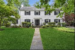 18 Greenview Way, Montclair, NJ 07043