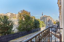 Paris 16th District – An ideal pied a terre