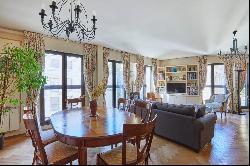 Neuilly-sur-Seine - A 4-bed apartment