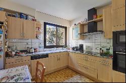 Neuilly-sur-Seine - A 4-bed apartment