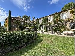 Exceptional property near Maussane les Alpilles