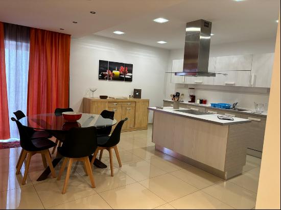 Swieqi Apartment