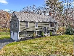 100 Adams Road, Grafton, MA 01536