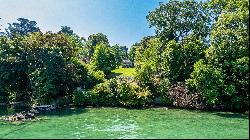 VILLA PIEDS DANS L'EAU À THONON-LES-BAINS