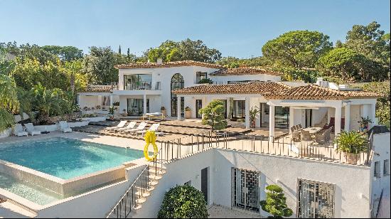 Grimaud Modern home with pool and sea view - Beauvallon Estate