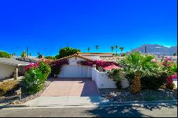 Charming La Quinta pool home with gorgeous mountain views