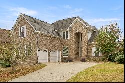 611 Longwood Place, Vestavia Hills, AL 35226