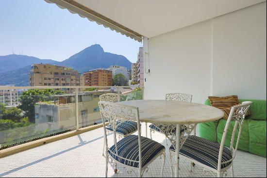 Apartment with views of Lagoa and Christ the Redeemer