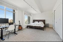 Stunning Modern Condo with Bay Views in Prime Nob Hill Location