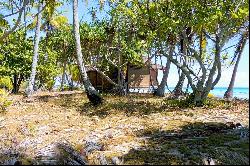 Rangiroa - Beautifully landscaped private island