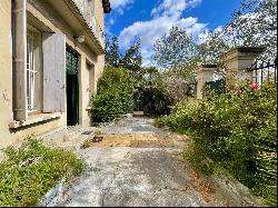 Aux Beaux Arts, 1930s house to renovate