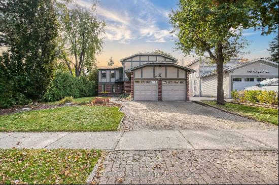 4242 Fieldgate Drive, Mississauga, ON, L4W2E2, CANADA