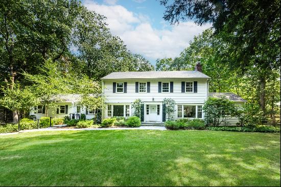 8 Thornewood Road, Armonk, NY, 10504, USA