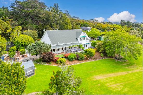 37 Scott Road, Stanmore Bay, Auckland, NEW ZEALAND