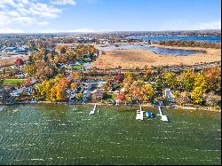 110' of Lake Frontage on Lake Wawasee