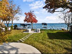 110' of Lake Frontage on Lake Wawasee